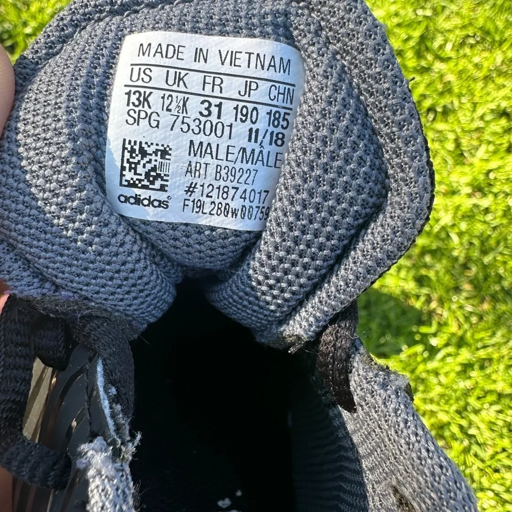 Adidas softball/baseball cleats, size 13 youth - Picture 6 of 6